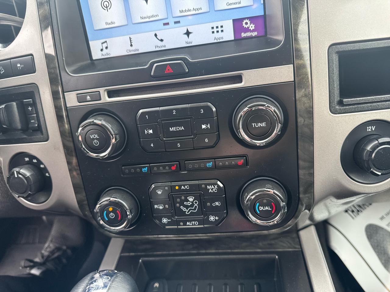 Ford Expedition  2017