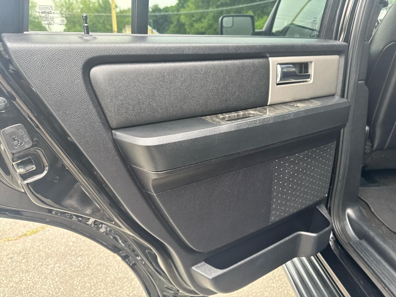 Ford Expedition  2017