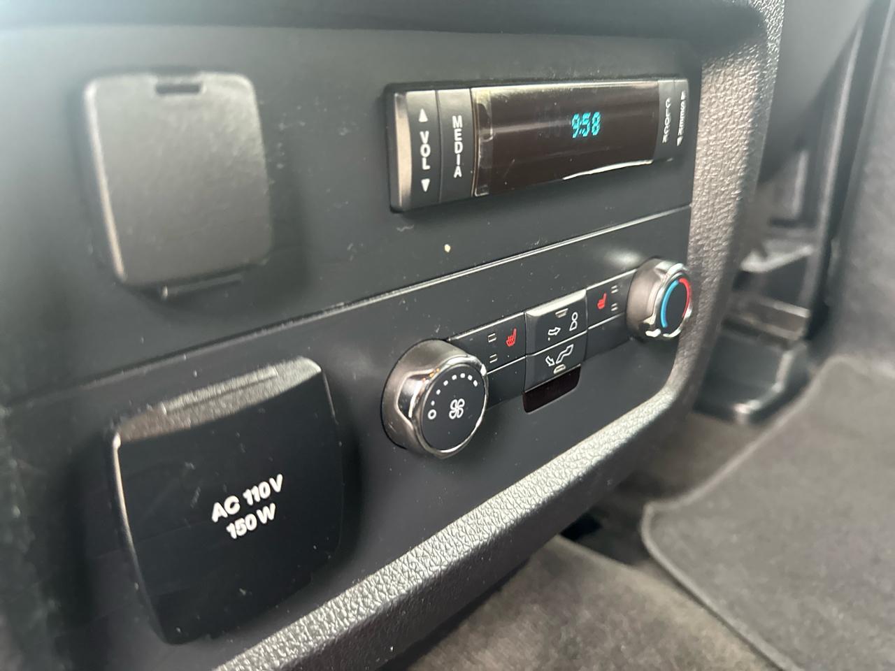 Ford Expedition  2017