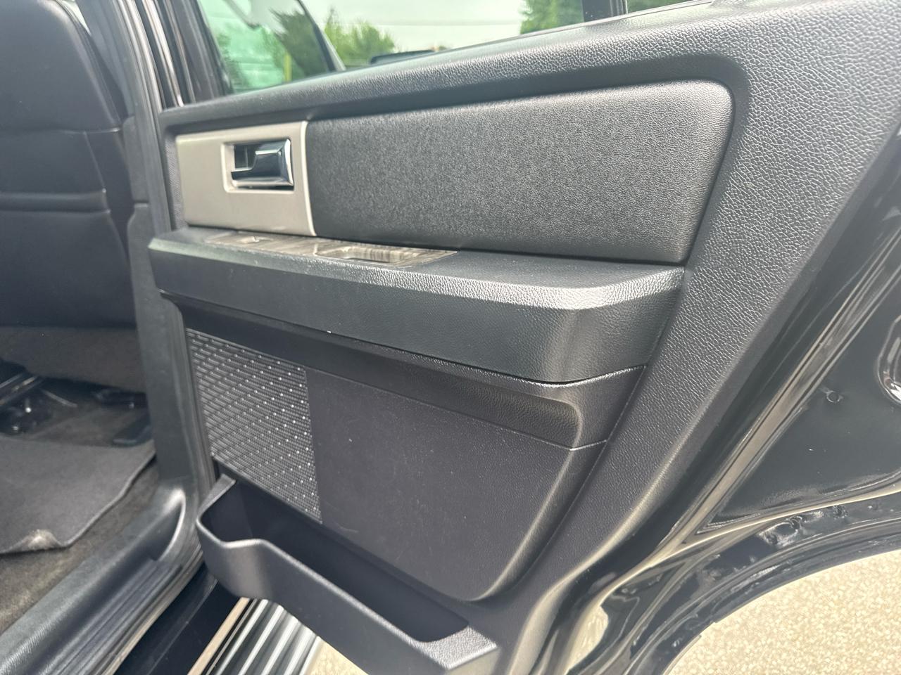Ford Expedition  2017