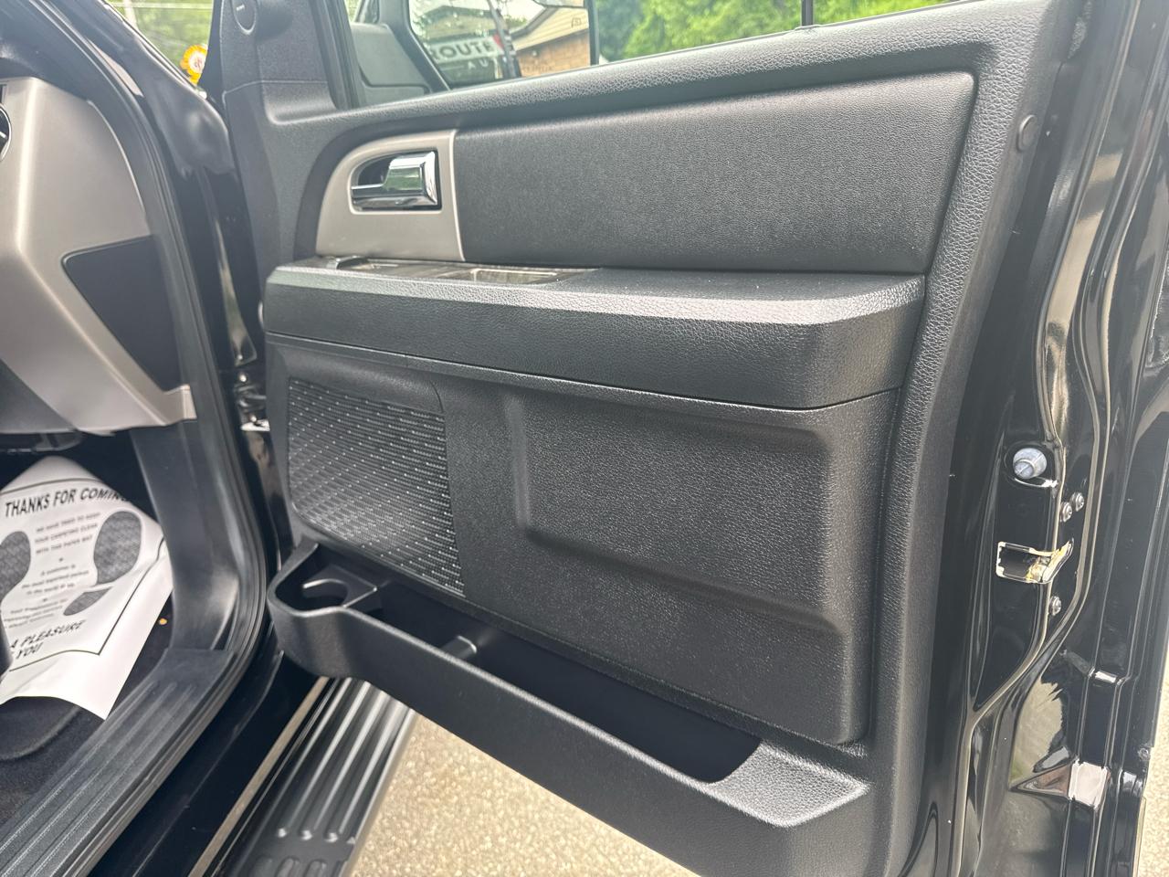Ford Expedition  2017