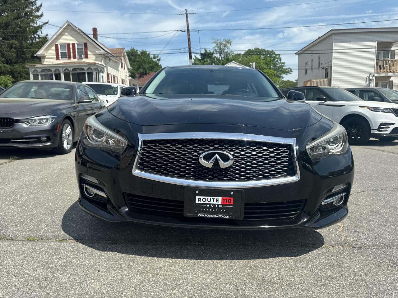 Infiniti Q50  2014