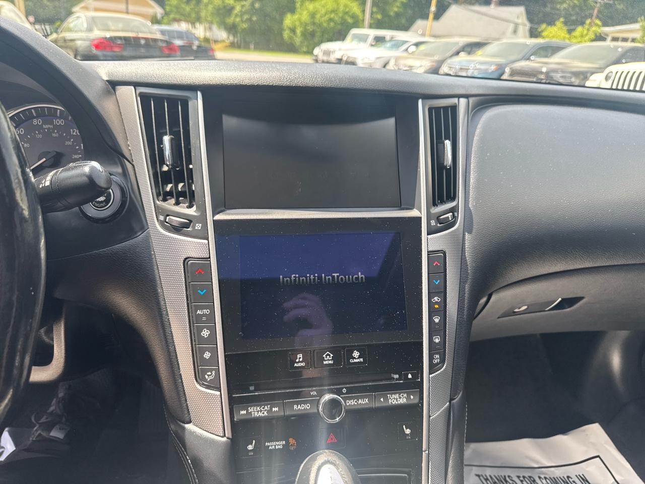 Infiniti Q50  2014