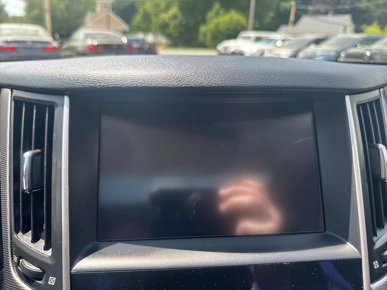 Infiniti Q50  2014