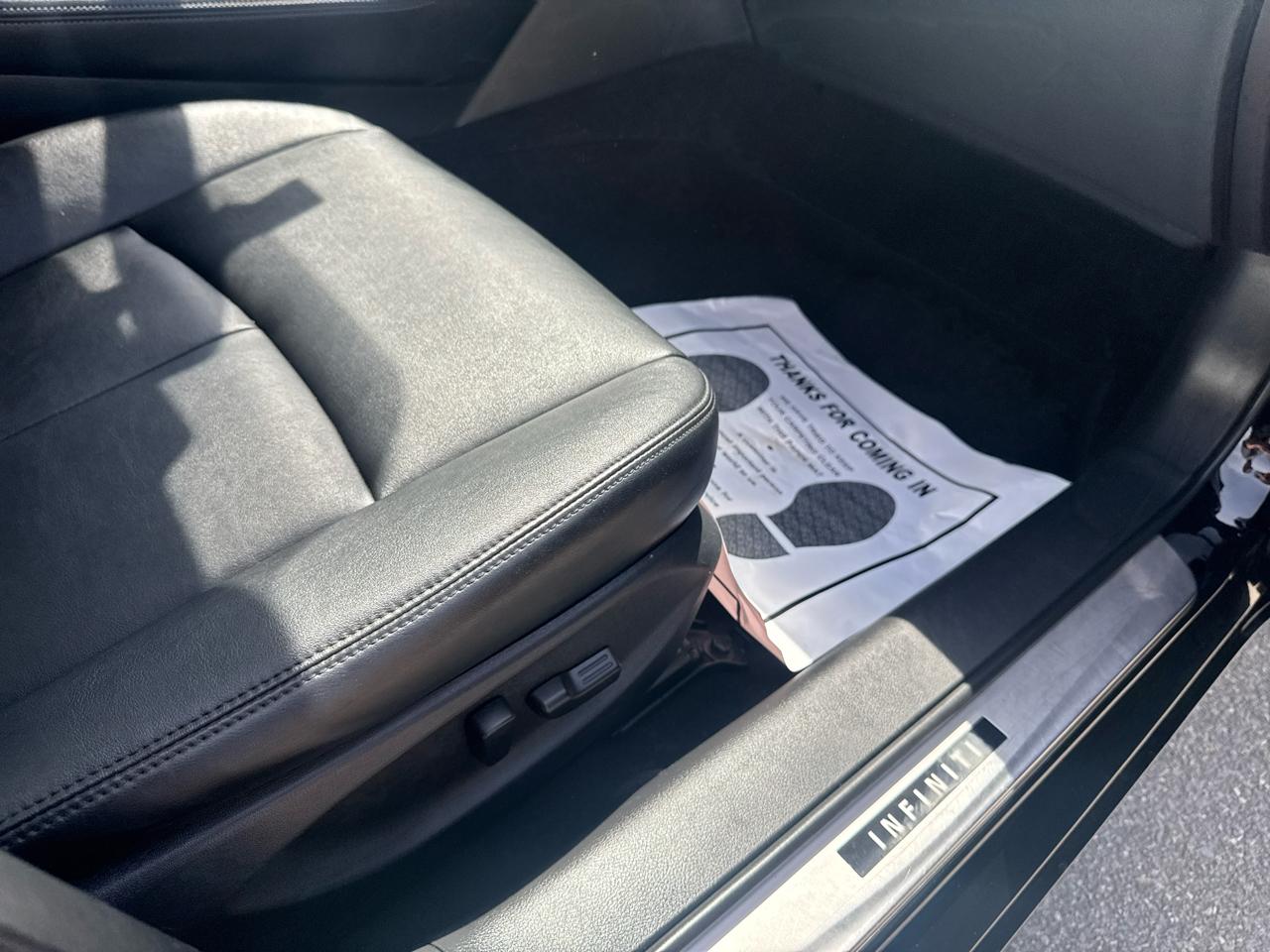Infiniti Q50  2014