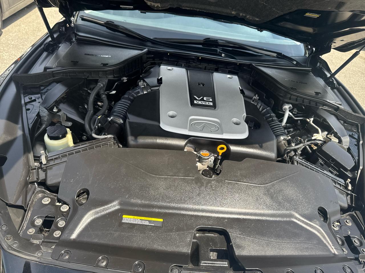 Infiniti Q50  2014