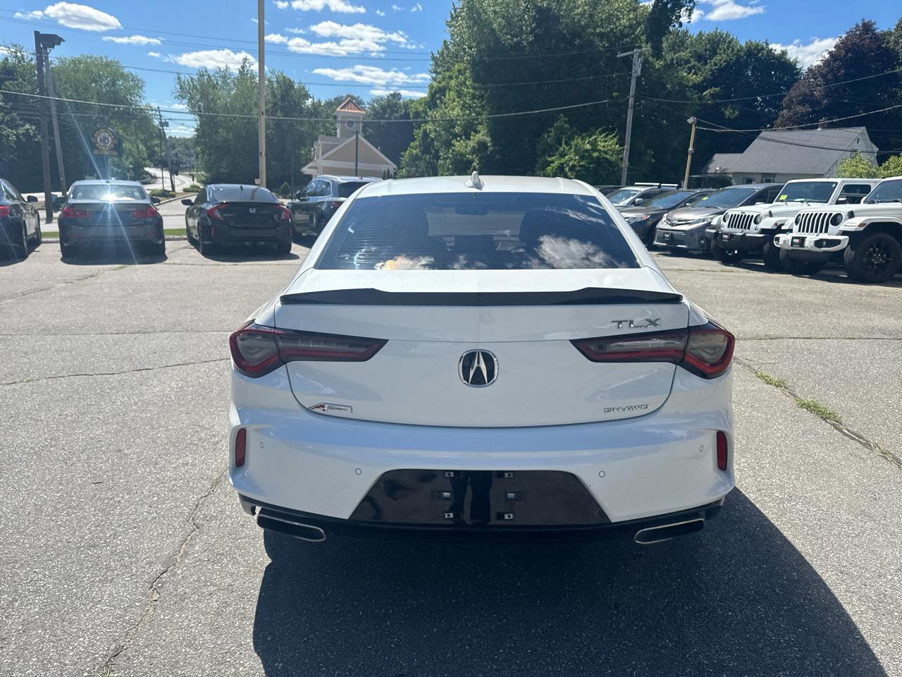 Acura TLX  2023