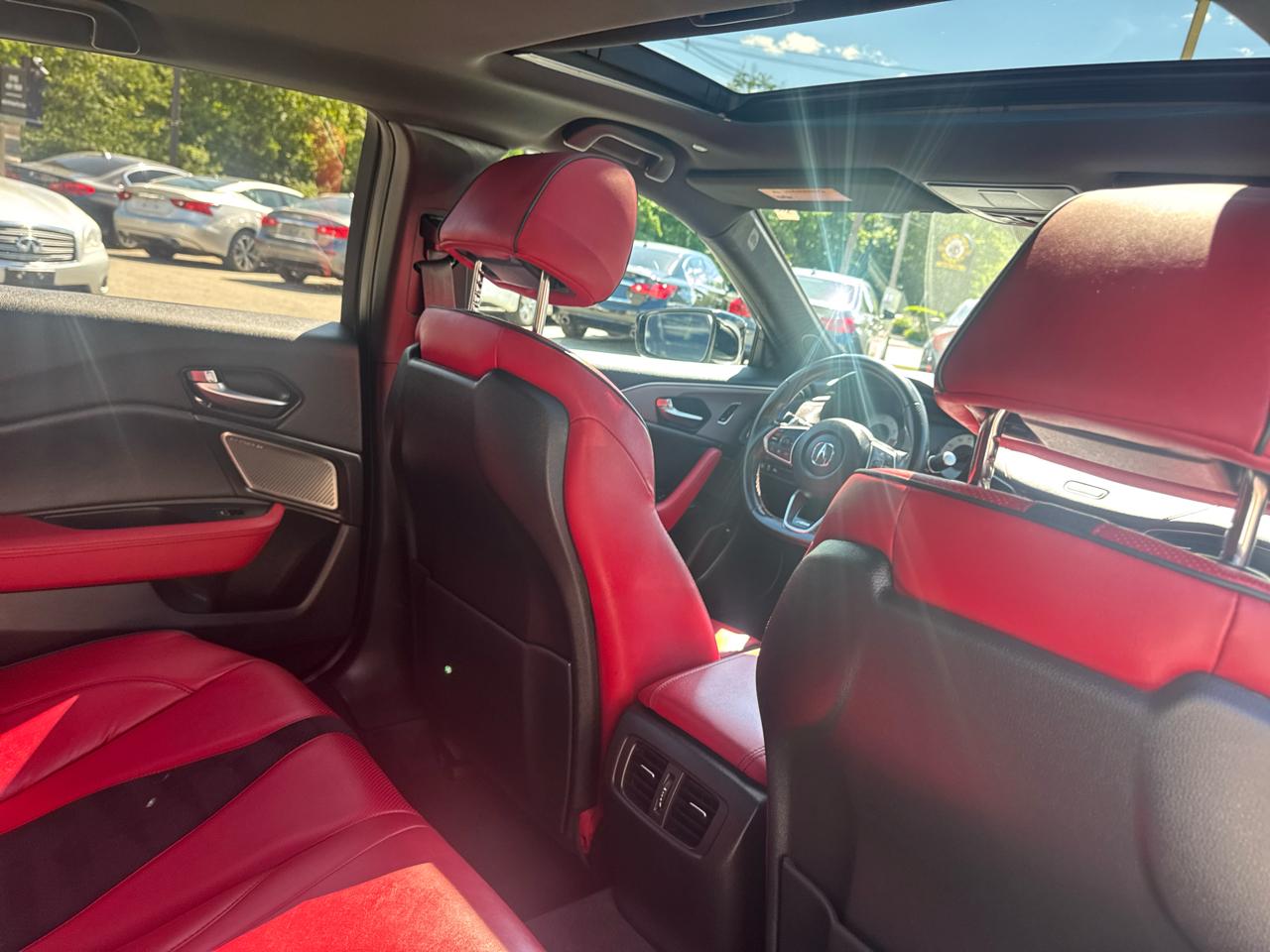Acura TLX  2023