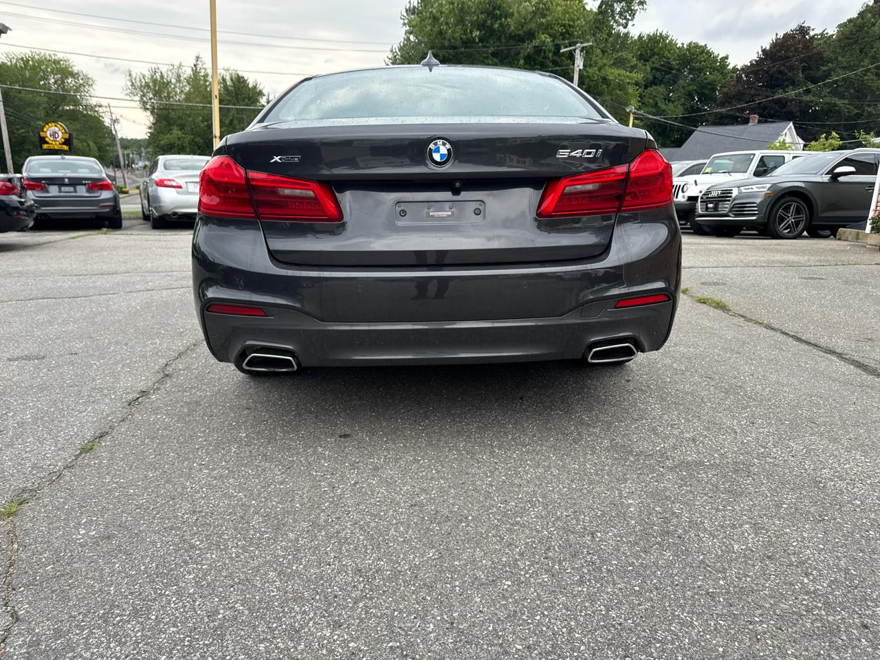 BMW 5 Series  2017