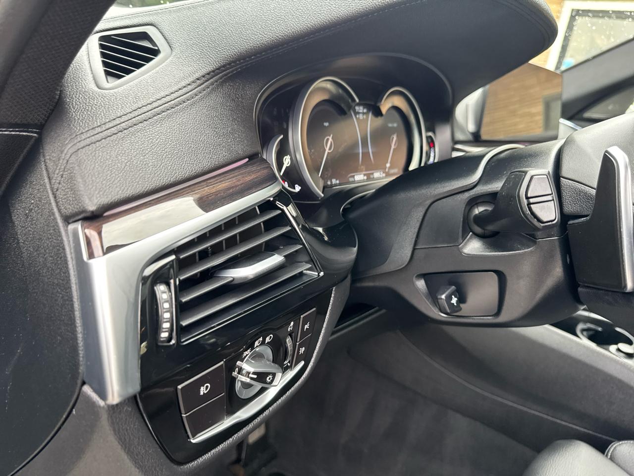 BMW 5 Series  2017