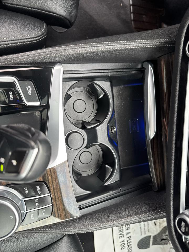 BMW 5 Series  2017