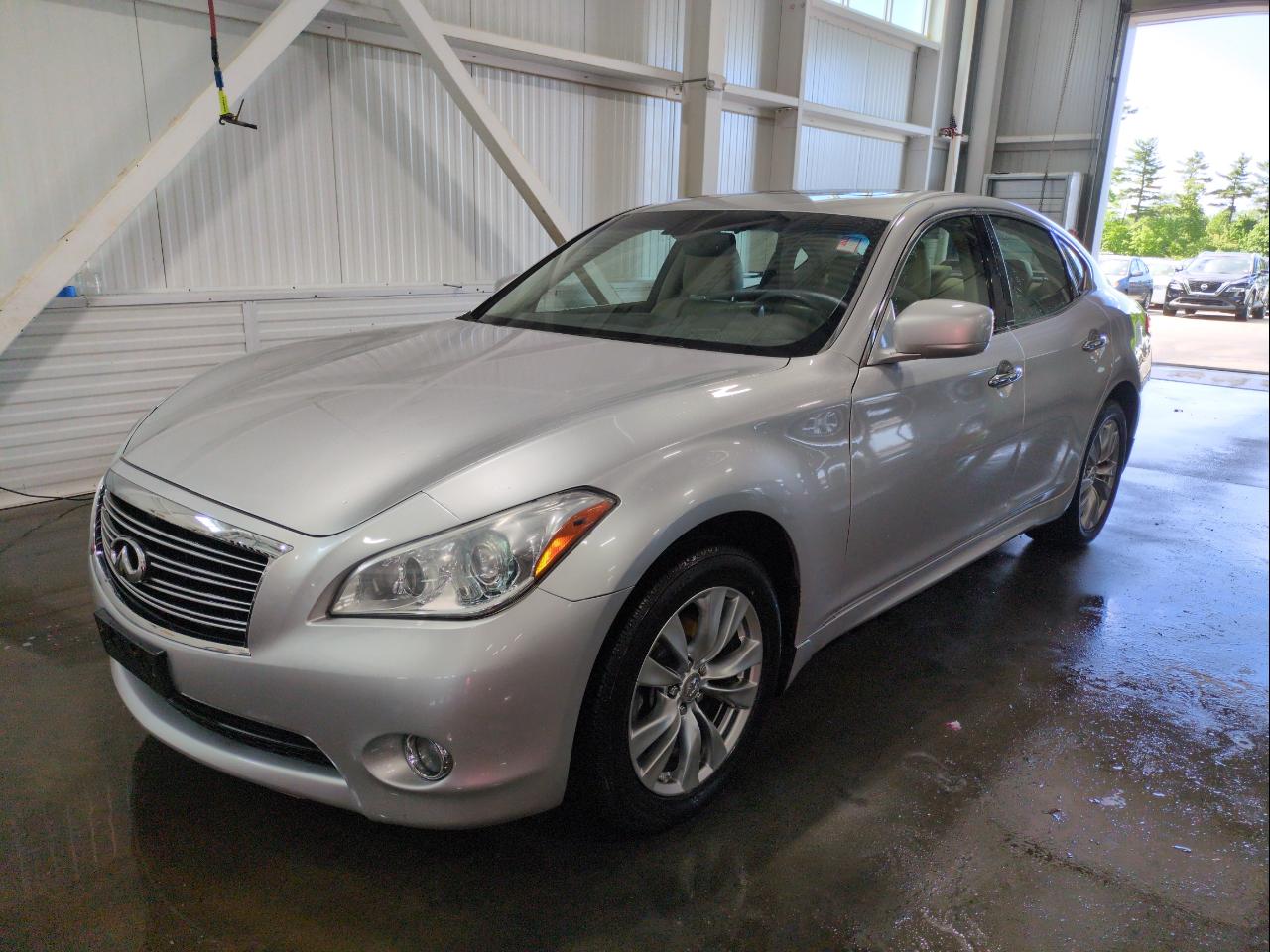2013 Infiniti M37 X