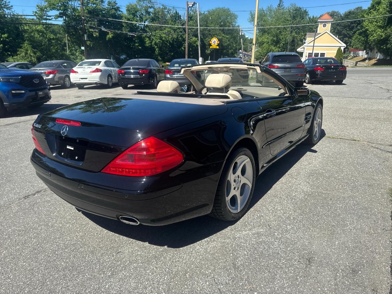 Mercedes-Benz SL-Class  2004