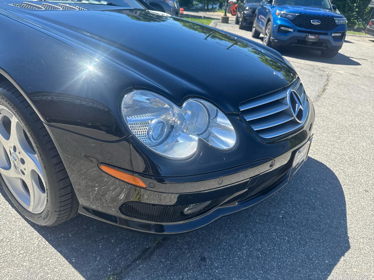 Mercedes-Benz SL-Class  2004