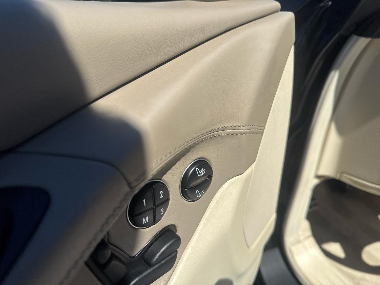 Mercedes-Benz SL-Class  2004