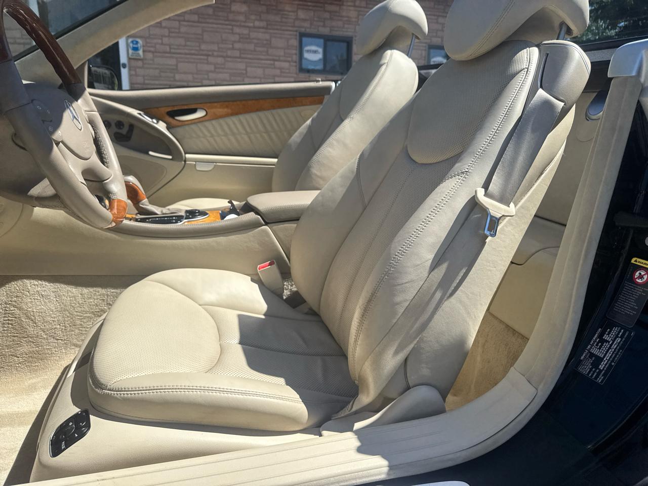 Mercedes-Benz SL-Class  2004