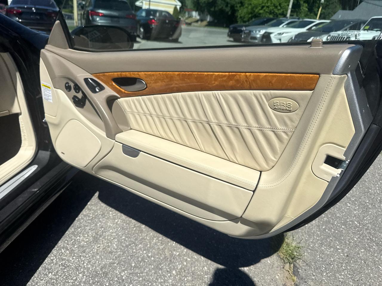 Mercedes-Benz SL-Class  2004
