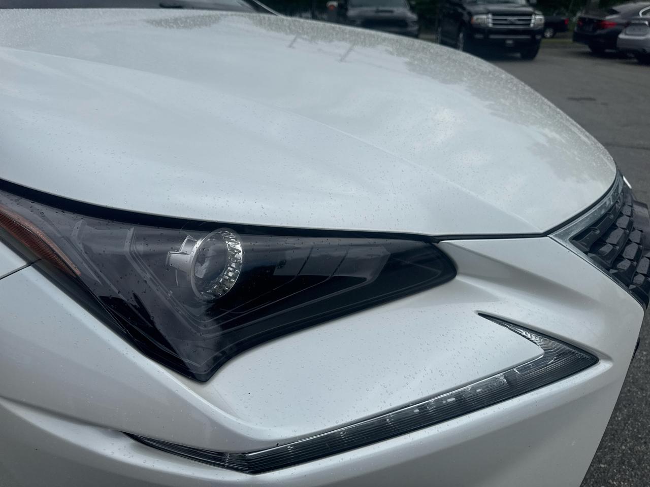 Lexus NX  2021