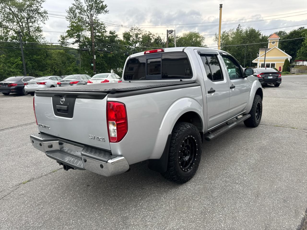 Nissan Frontier  2016