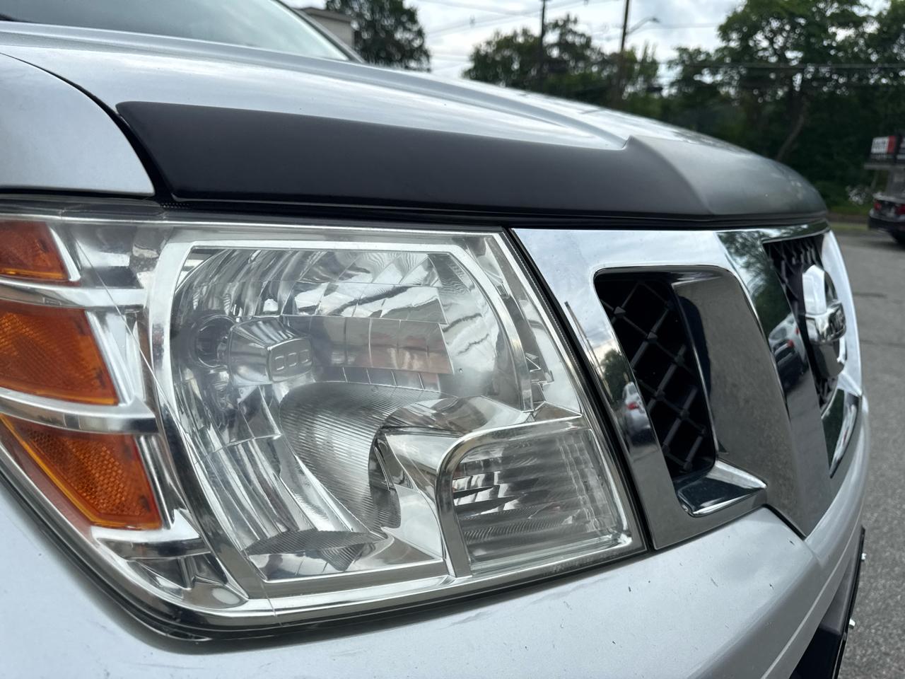 Nissan Frontier  2016
