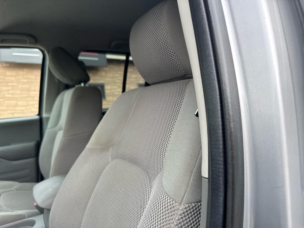 Nissan Frontier  2016