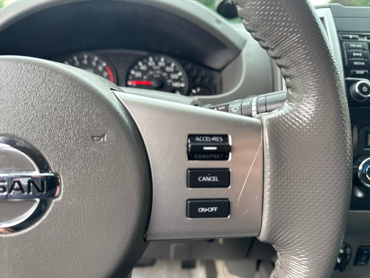 Nissan Frontier  2016