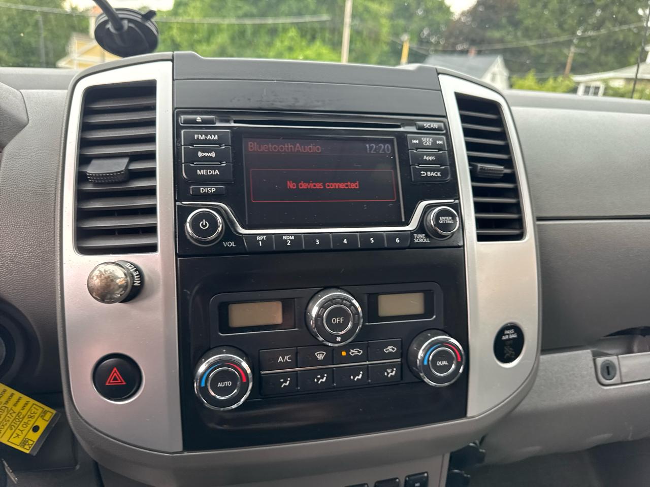 Nissan Frontier  2016