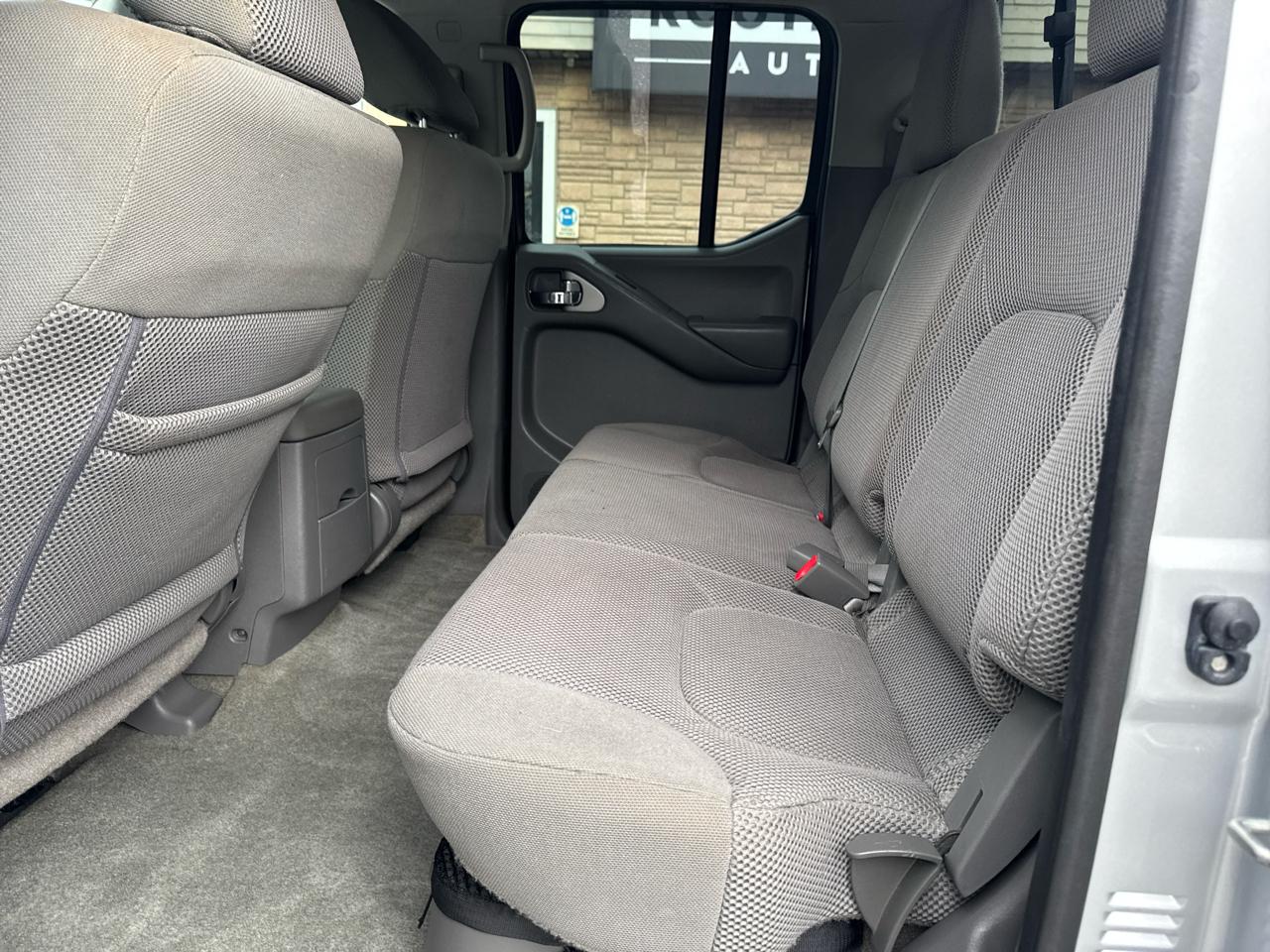 Nissan Frontier  2016