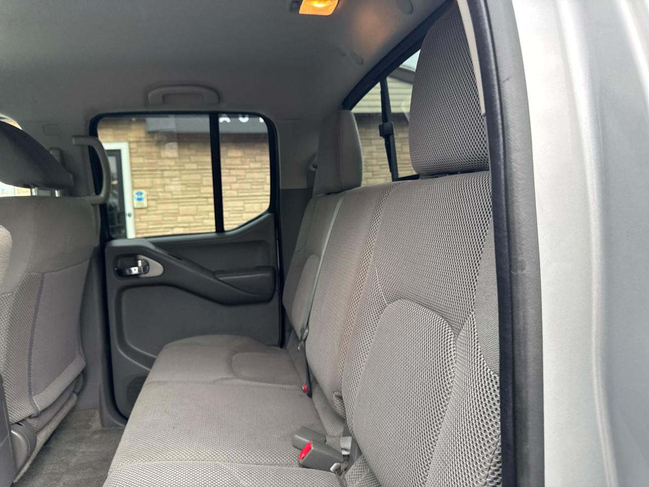 Nissan Frontier  2016