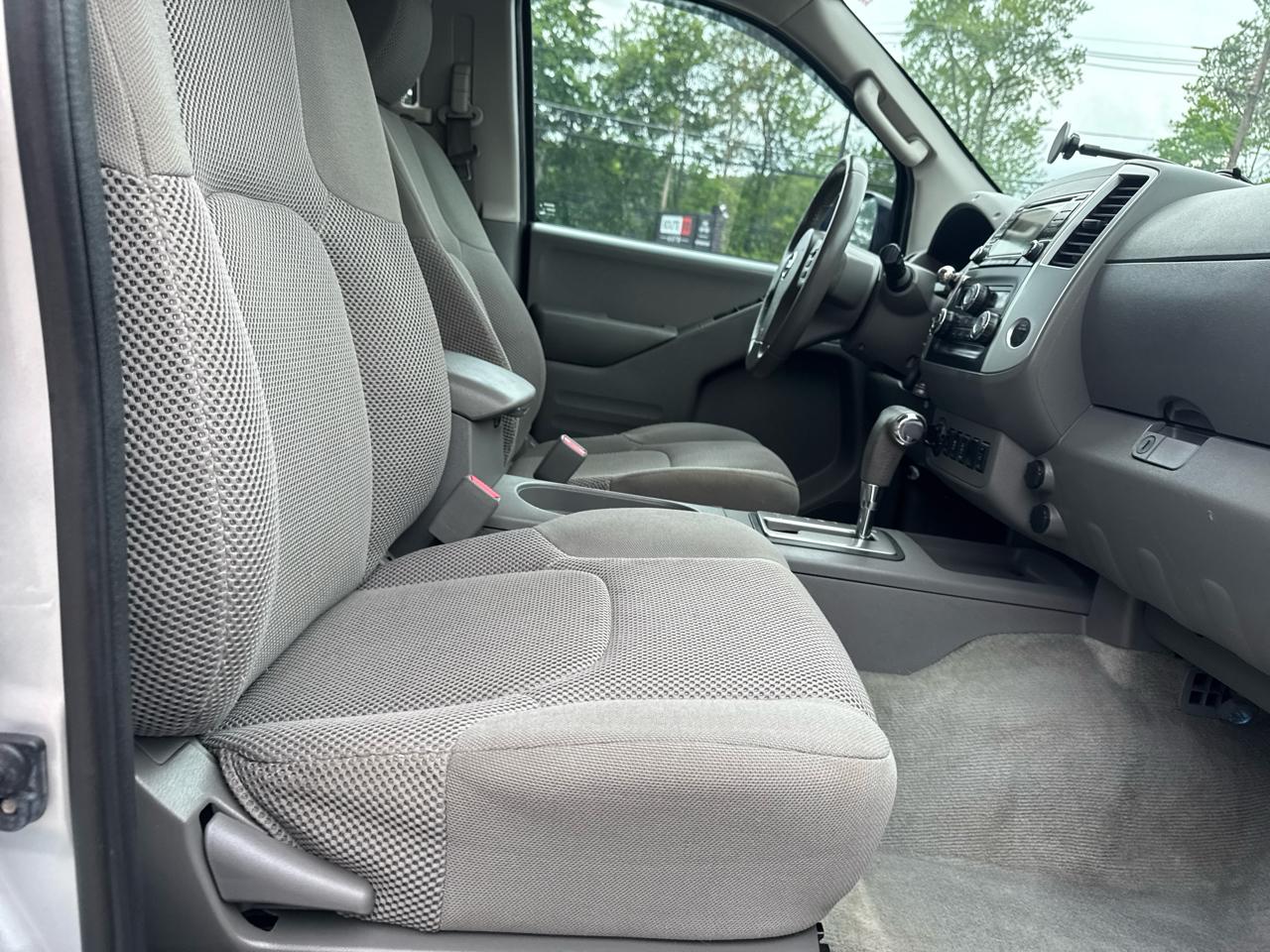 Nissan Frontier  2016