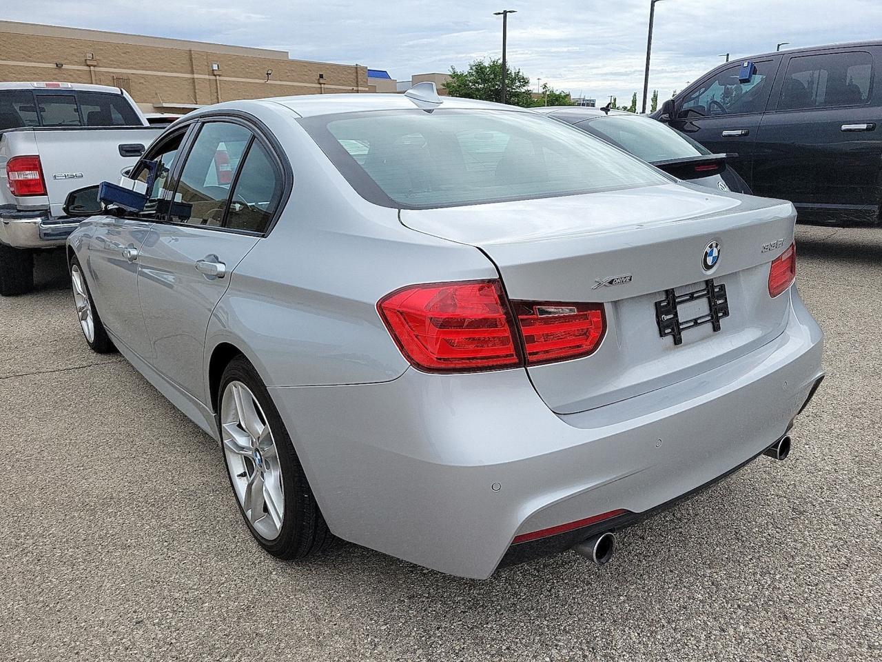 BMW 3 Series 4dr Sdn 335i xDrive AWD 2014