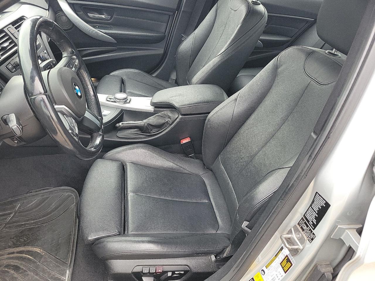 BMW 3 Series 4dr Sdn 335i xDrive AWD 2014