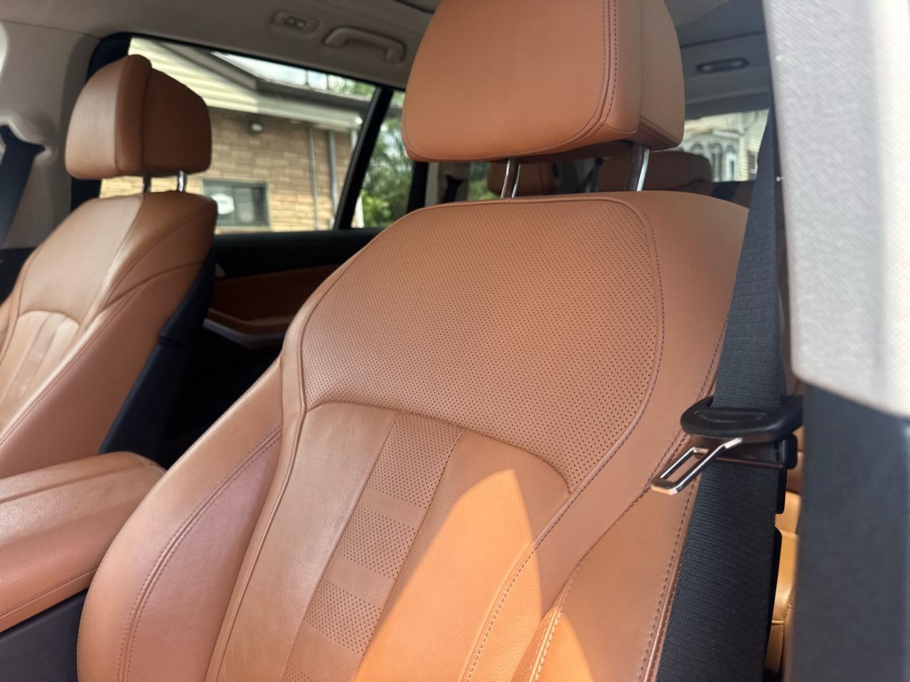 BMW X7  2019