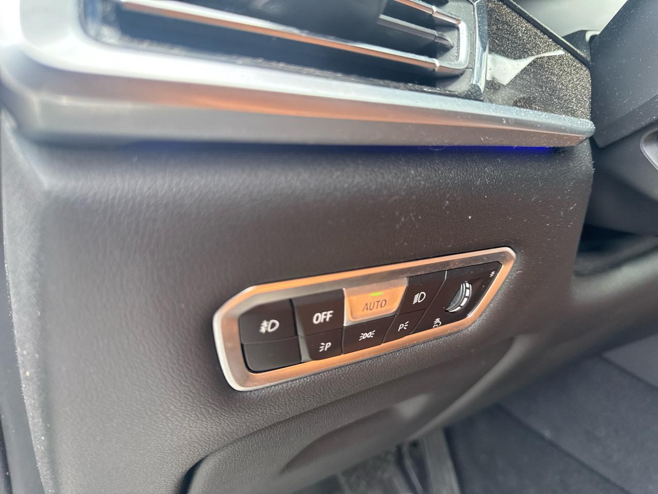 BMW X7  2019