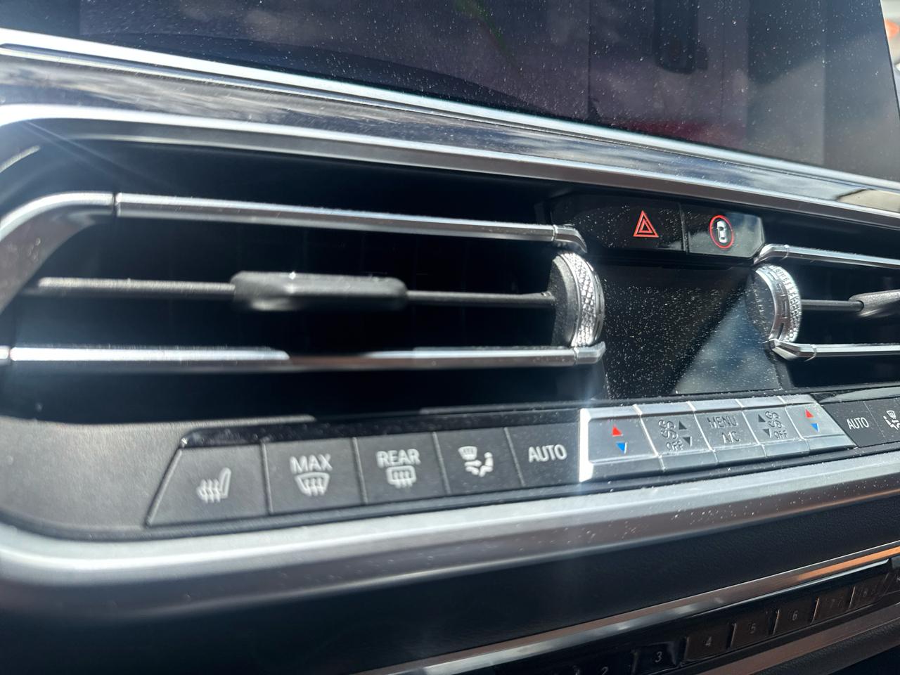 BMW X7  2019