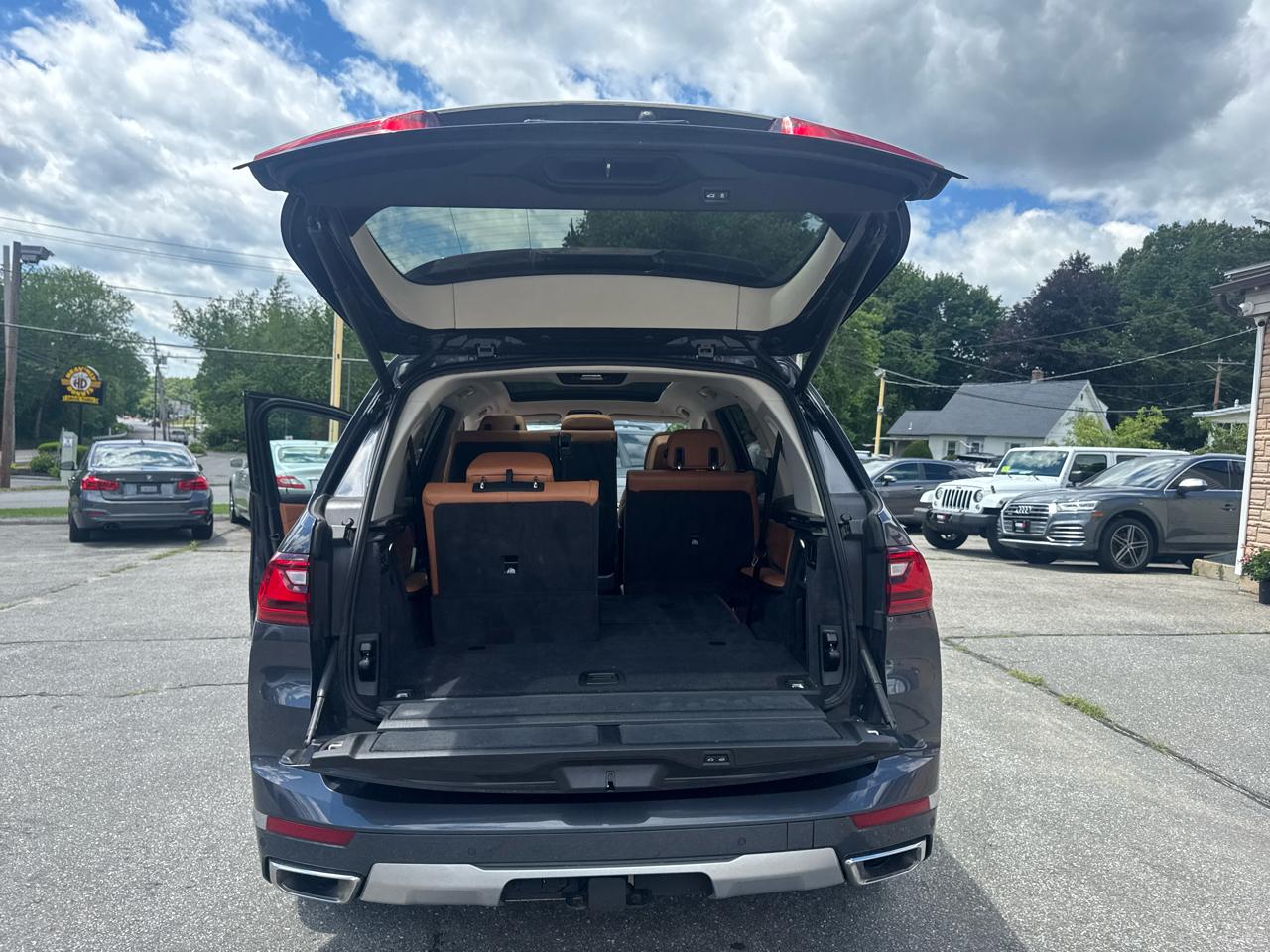BMW X7  2019