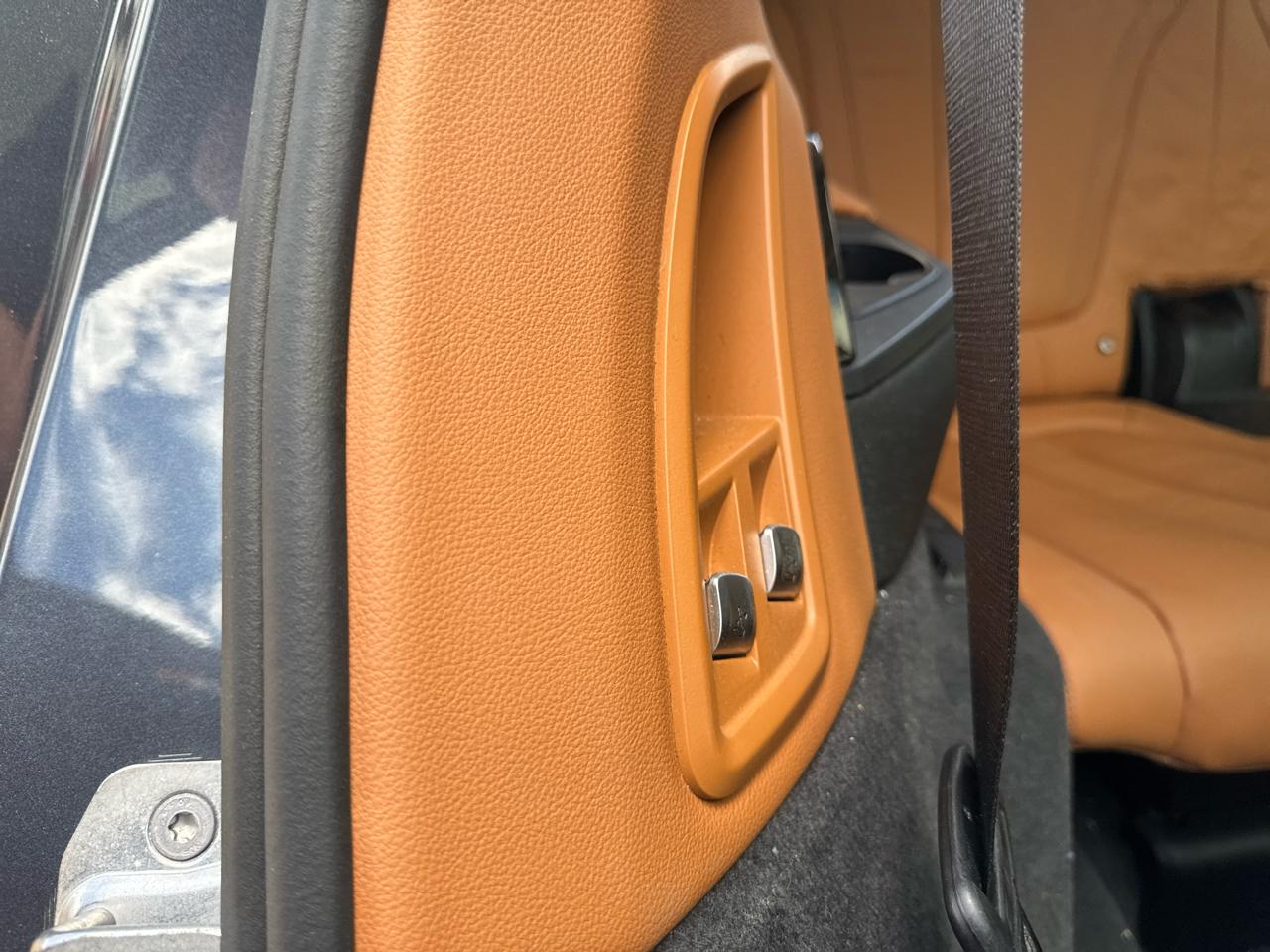 BMW X7  2019