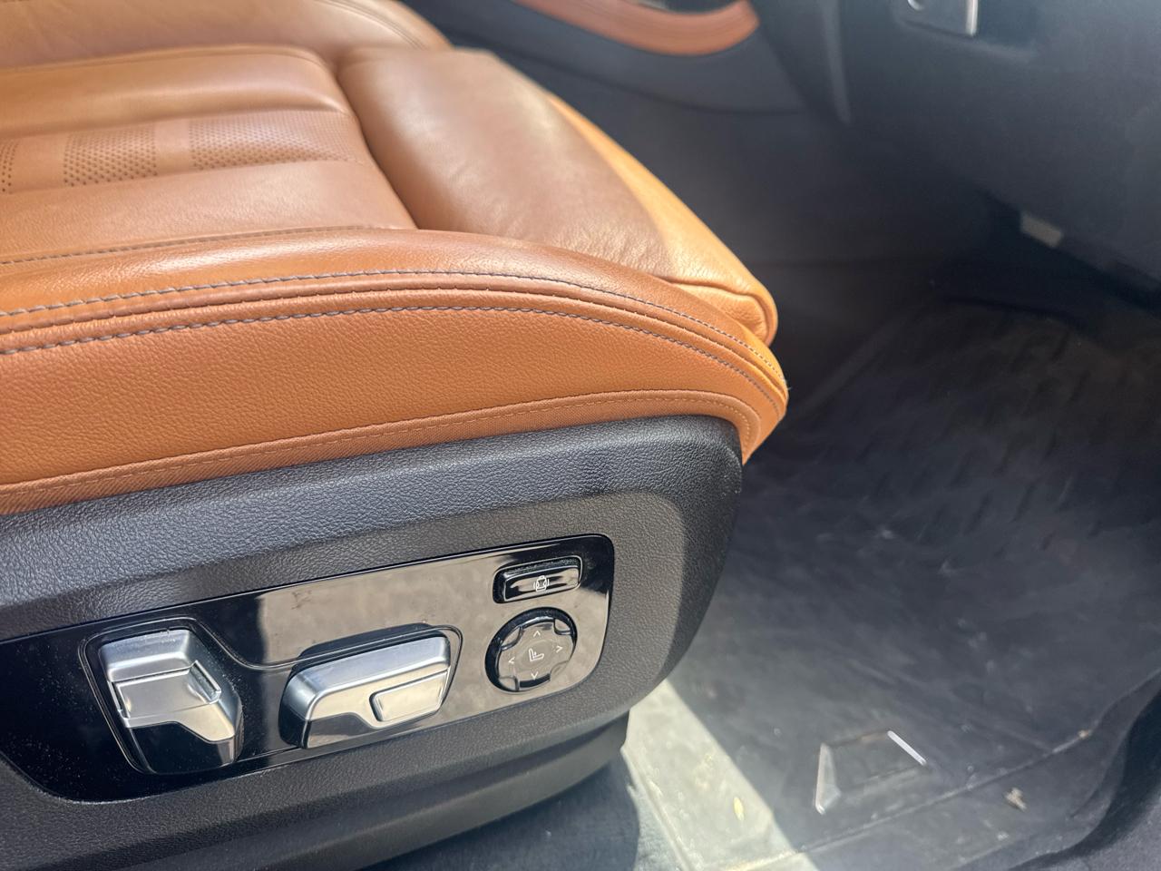 BMW X7  2019