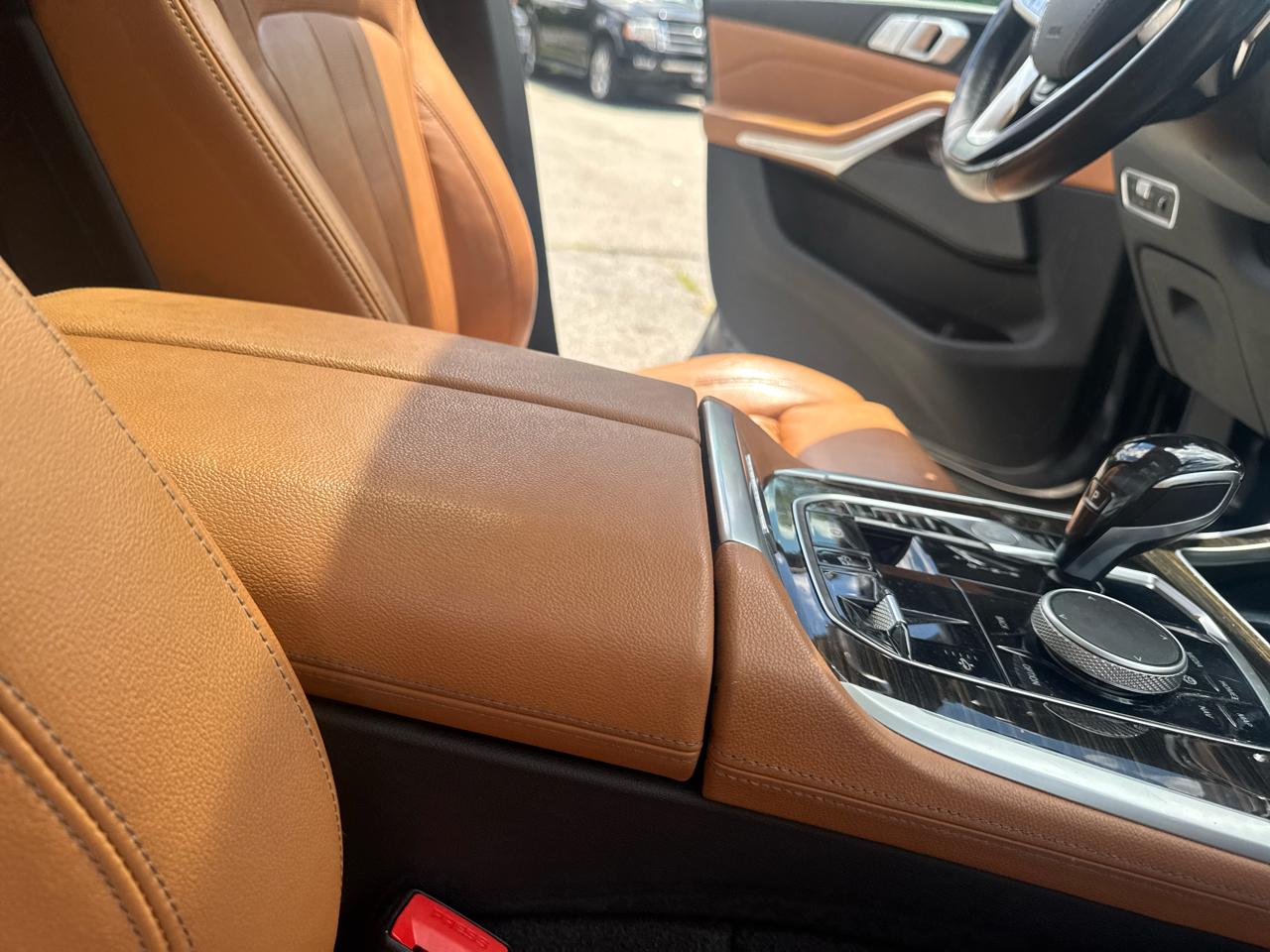 BMW X7  2019