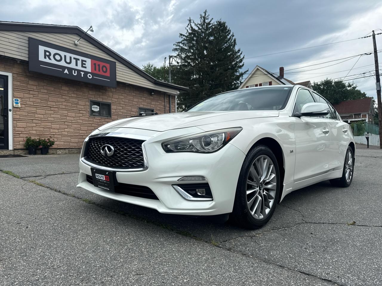 2018 Infiniti Q50 LUXE