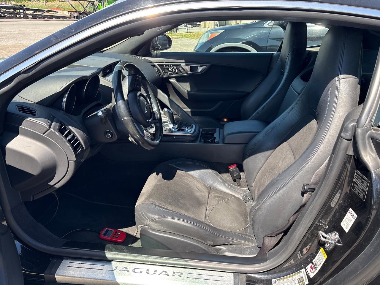 Jaguar F-Type 2dr Cpe Auto RWD 2016