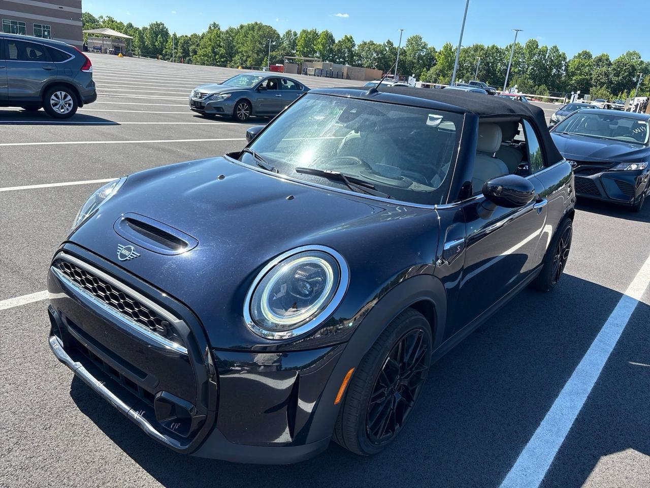2022 MINI Convertible S