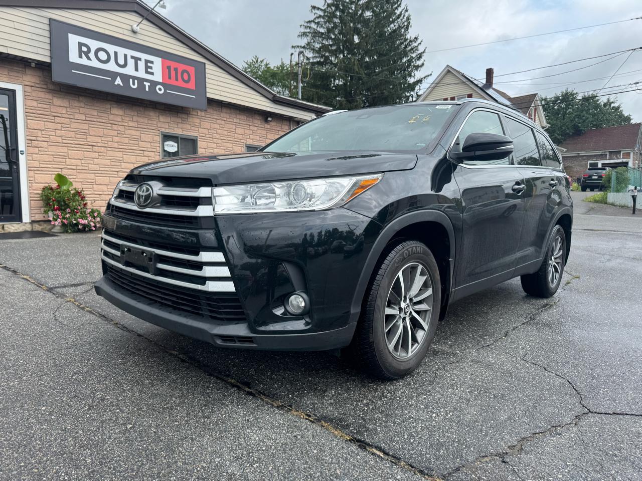 2019 Toyota Highlander AWD 4dr V6 XLE