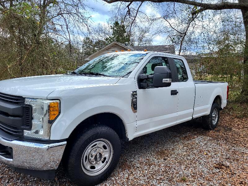 Ford F-250 SD XL SuperCab Long Bed 2WD 2017