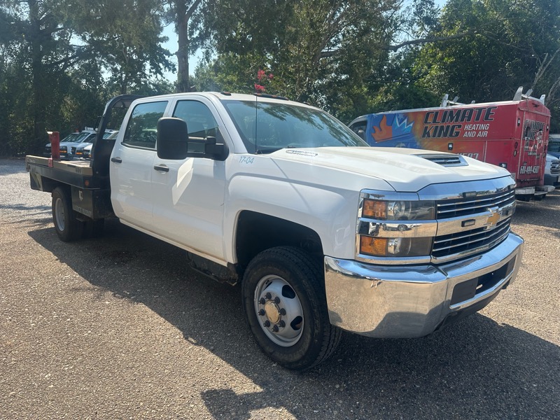 Chevrolet Silverado 3500HD Work Truck Crew Cab 4WD 2017 Chevrolet Silverado 3500HD Work Truck Crew Cab 4WD 2017