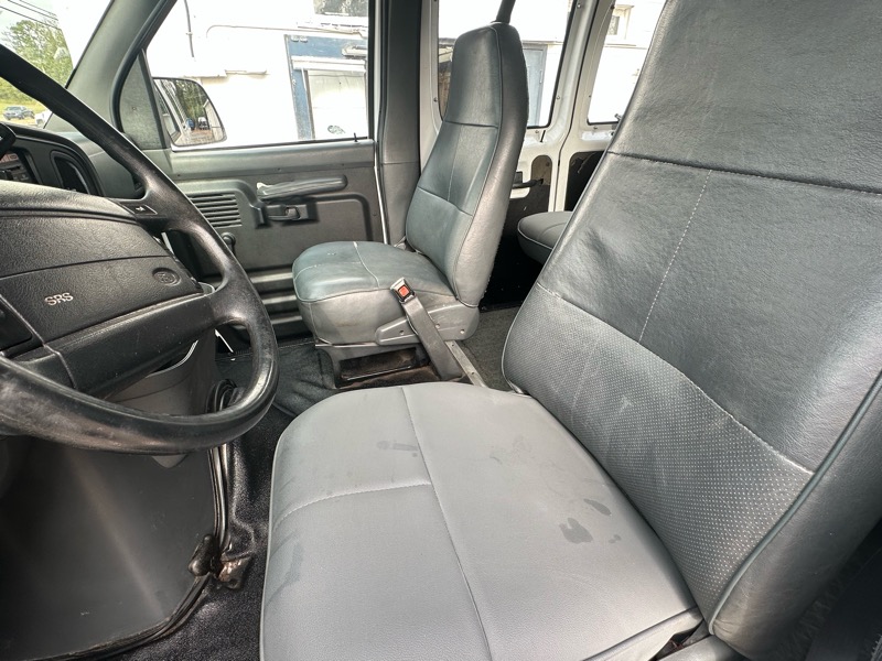 Ford Club Wagon XL Super 1996 Ford Club Wagon XL Super 1996