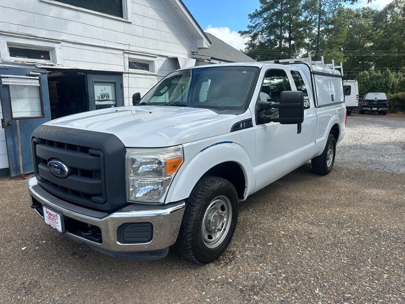 2013 Ford F-250 SD Lariat SuperCab 2WD