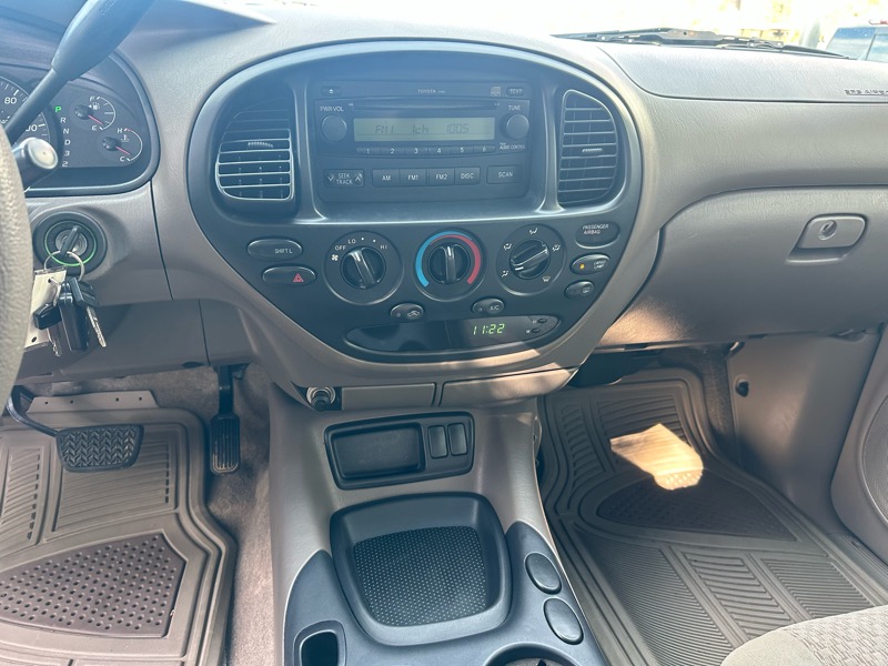 Toyota Tundra SR5 4.6L V8 Double Cab 2WD 2006