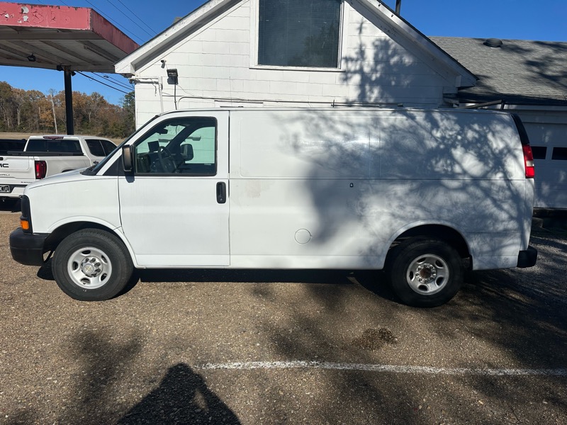 Chevrolet Express 2500 Cargo 2012