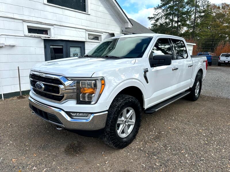 Ford F-150 4WD SuperCrew 139" XLT 2021